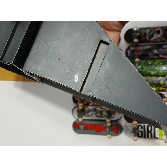 Tech Deck Lot of 14 Boards & Accessories & Ramps - Tony Hawk Skateboarding - Picture 9 of 13